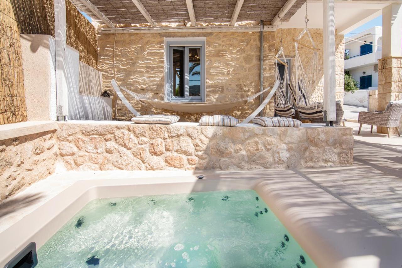 Terra E Sole Spa Suite Aegina Vathí エクステリア 写真
