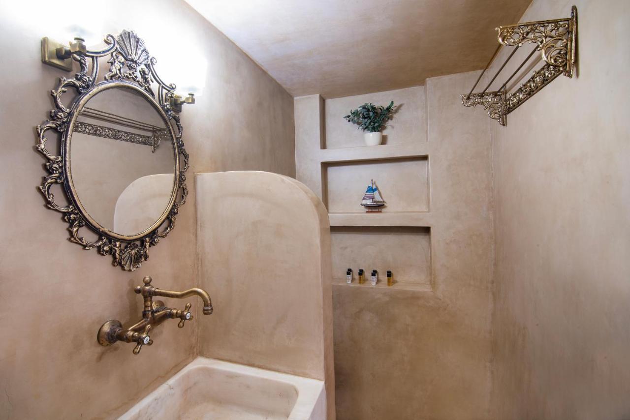 Terra E Sole Spa Suite Aegina Vathí エクステリア 写真